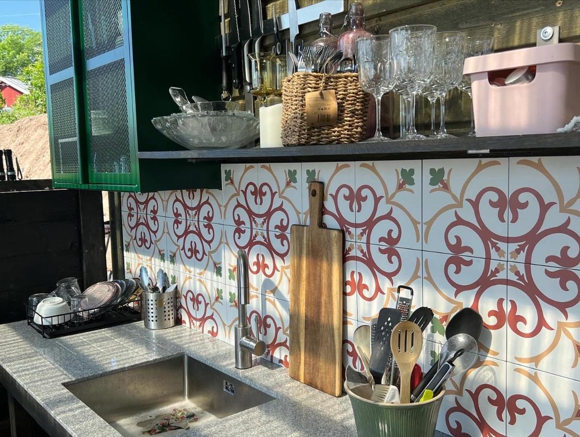 Vaettervy Glamping Otel Habo Dış mekan fotoğraf