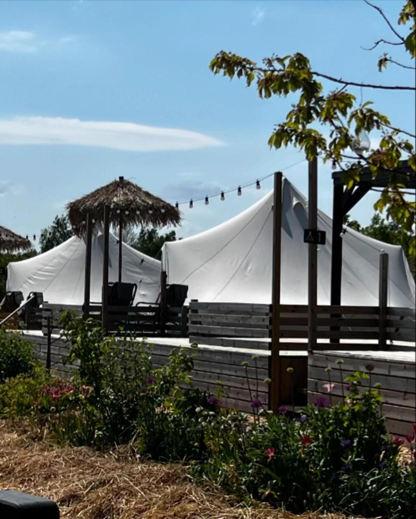 Vaettervy Glamping Otel Habo Dış mekan fotoğraf