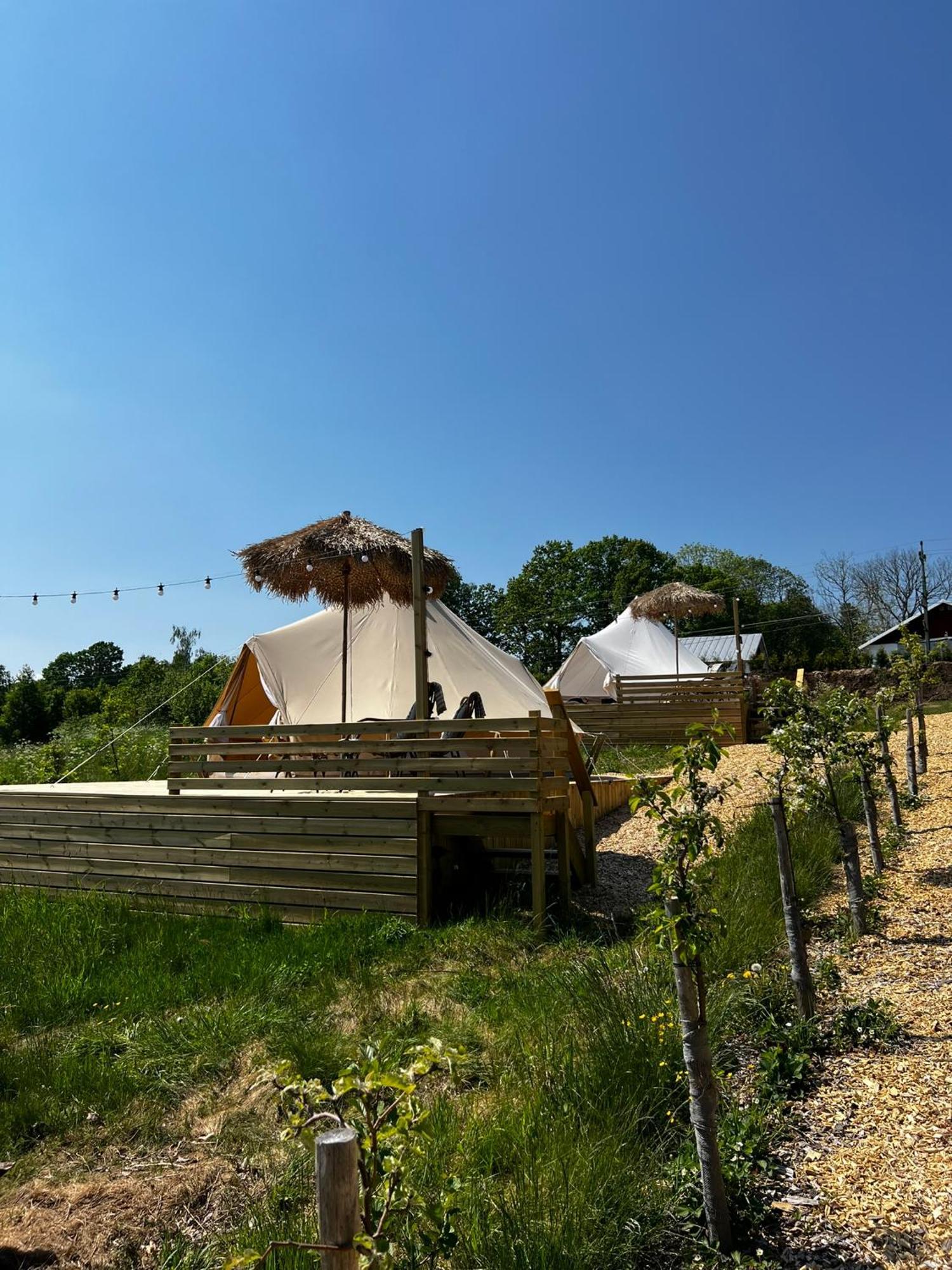 Vaettervy Glamping Otel Habo Dış mekan fotoğraf
