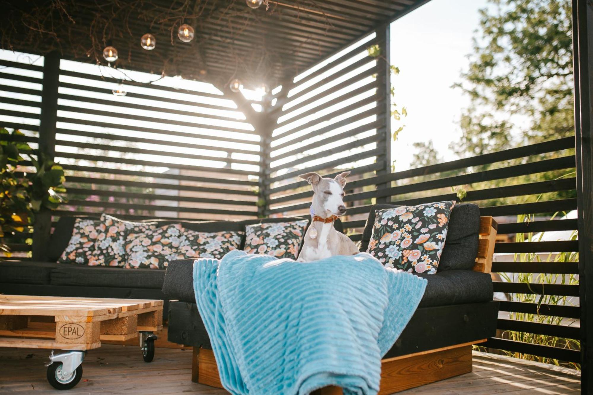 Vaettervy Glamping Otel Habo Dış mekan fotoğraf