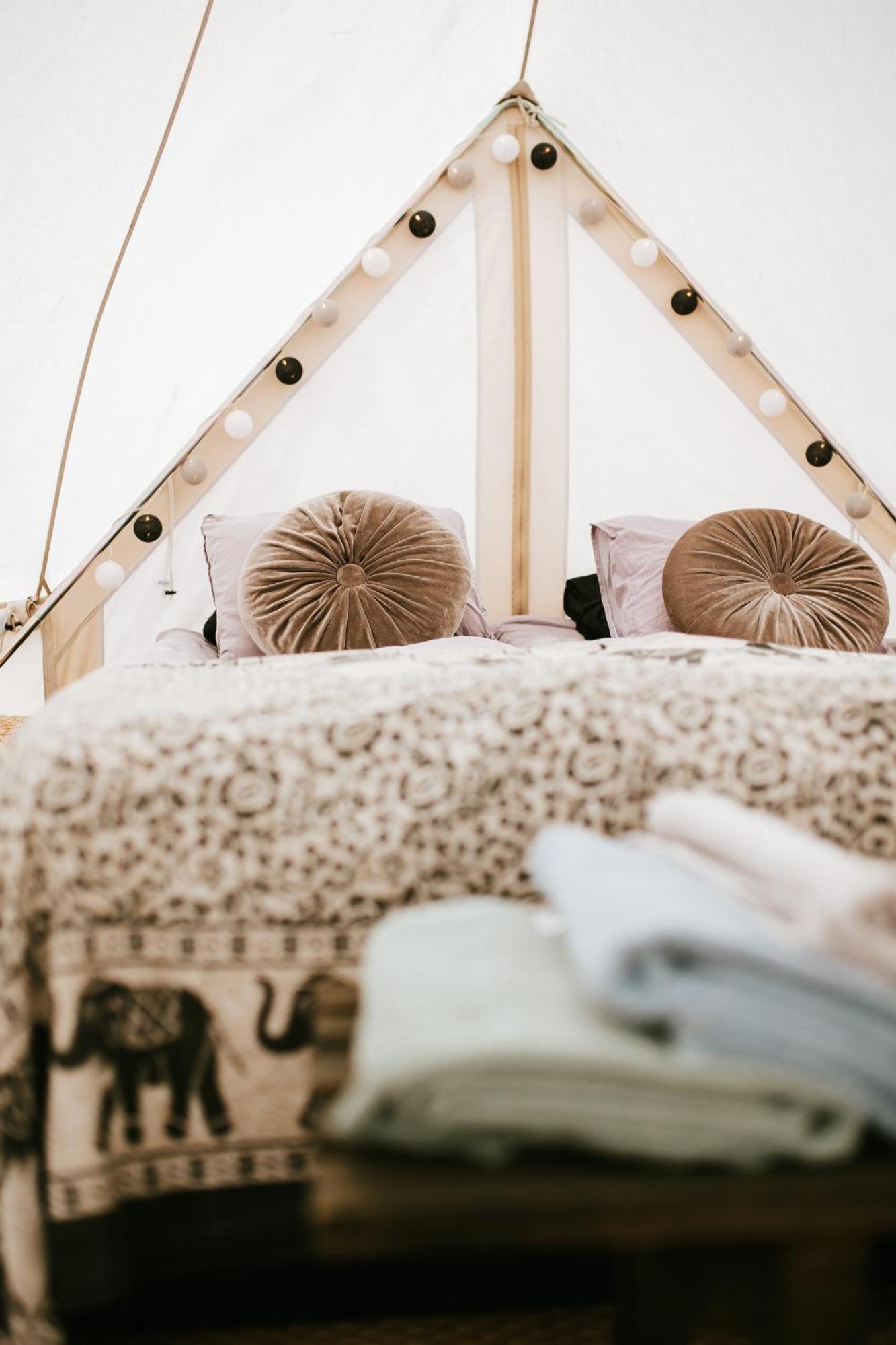 Vaettervy Glamping Otel Habo Dış mekan fotoğraf